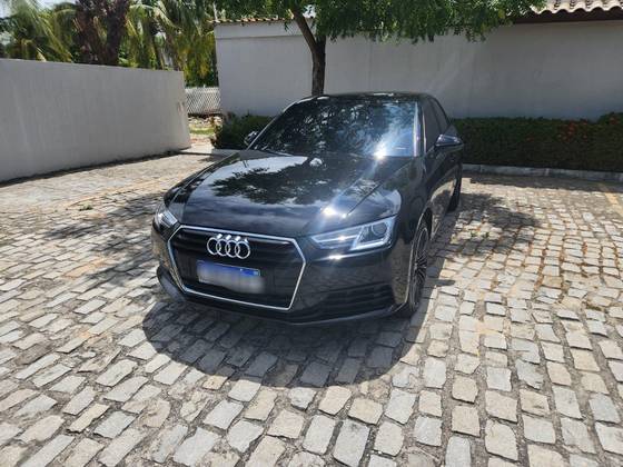 AUDI A4 2.0 TFSI AMBIENTE GASOLINA 4P S TRONIC